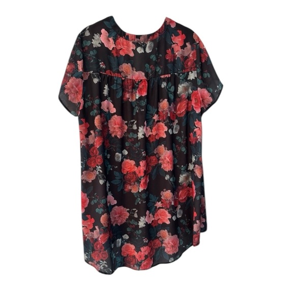 TORRID 00 0X XL Red Pink Floral Harper Tunic Top R $59 - Picture 10 of 10